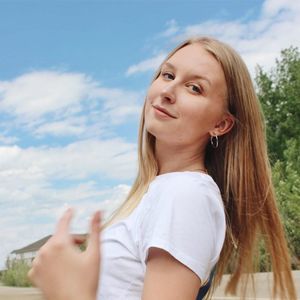 Meet your Posher, Riley